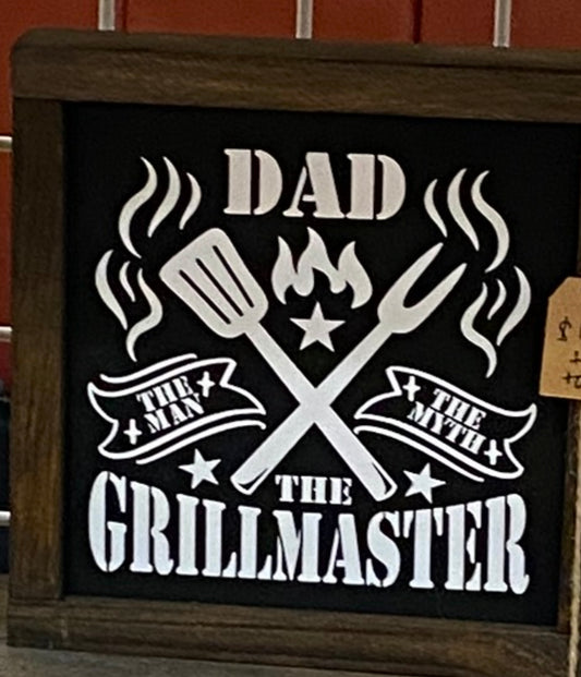 Dad's the Grillmaster Sign